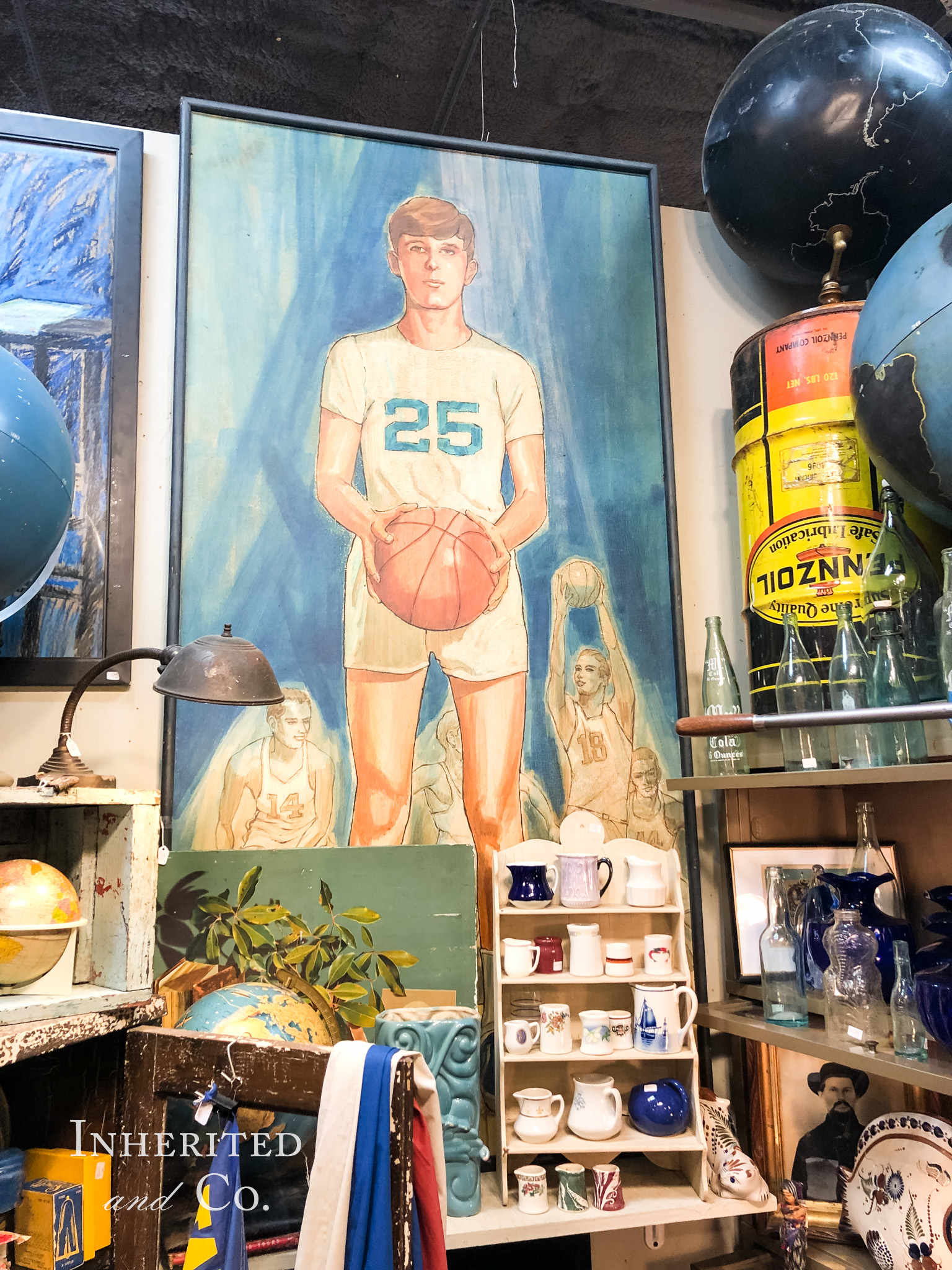 An antique booth inside of Uncommon Objects in Austin