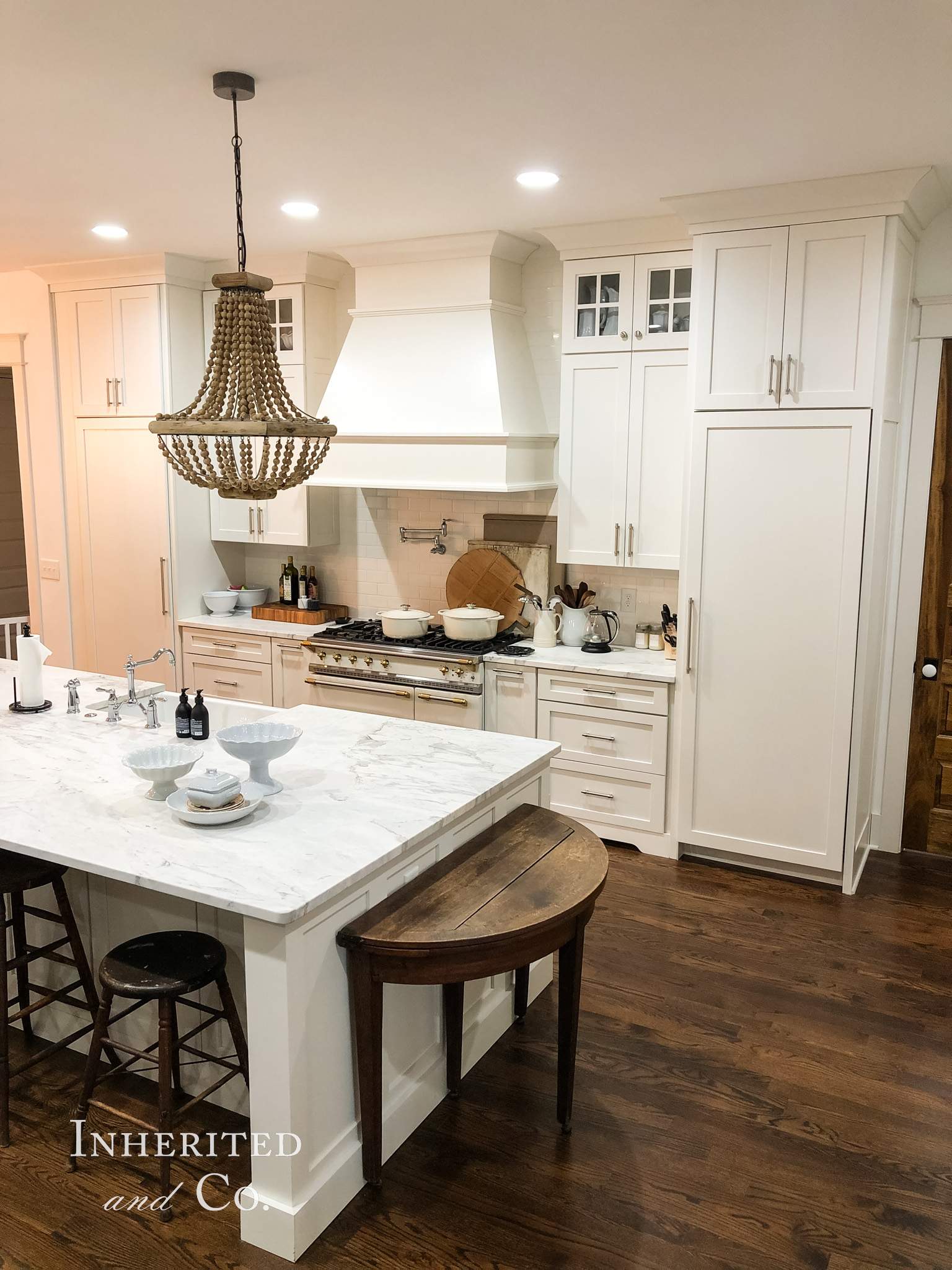 Cooking Zone in an Entertainer's Kitchen