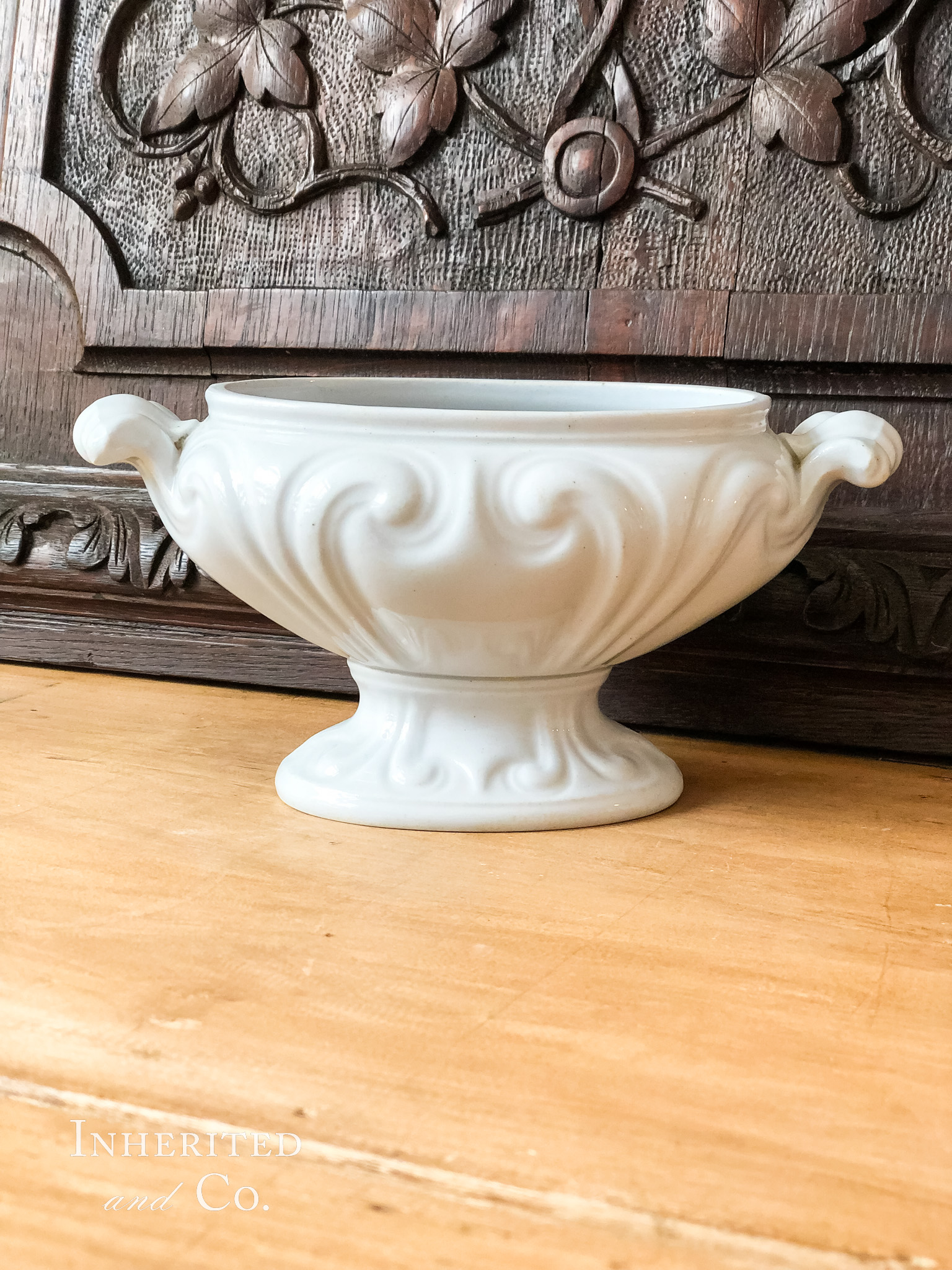 antique ironstone sauce tureen in Berlin Swirl pattern