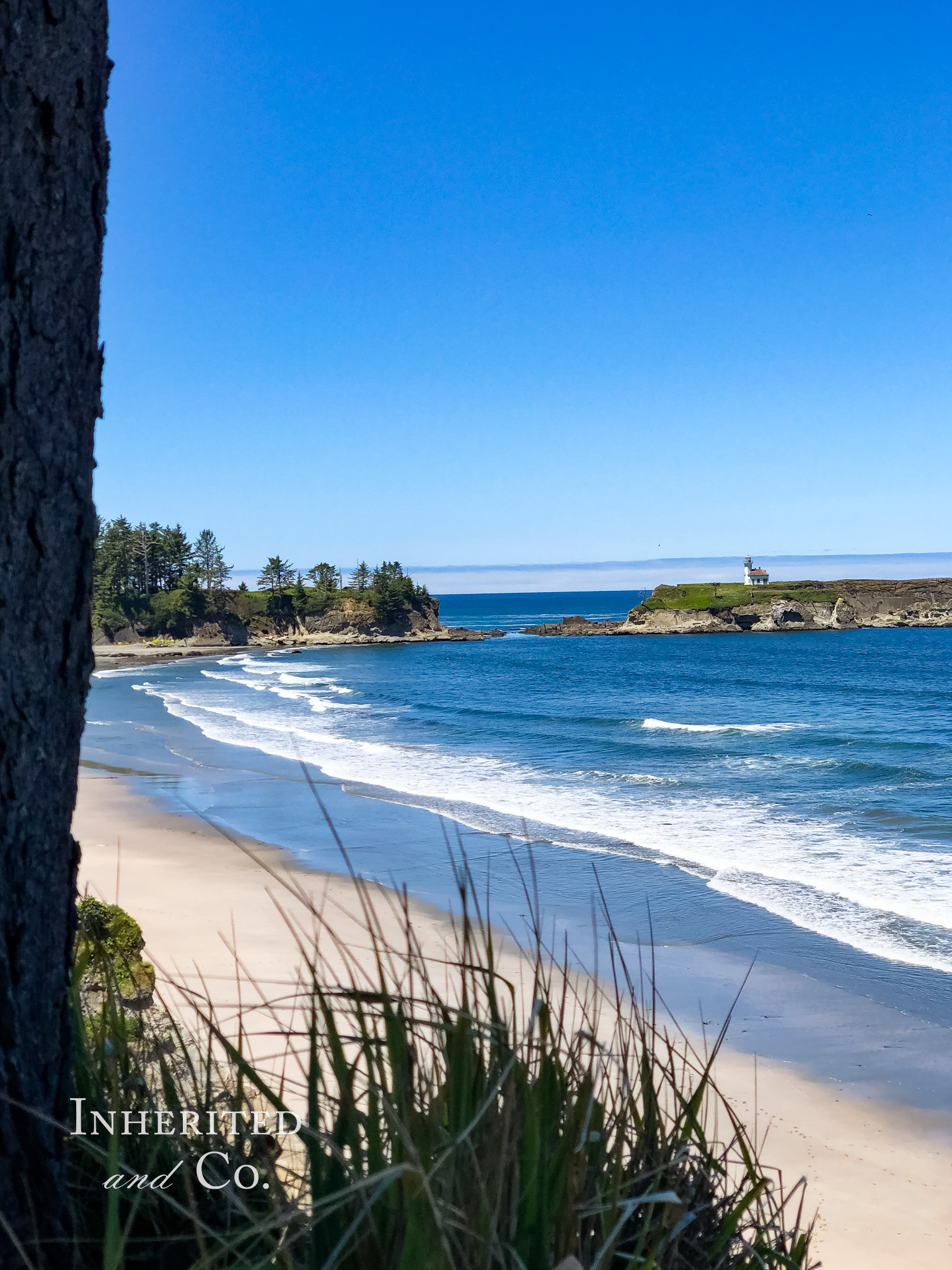 Cape Arago Lighthouse seen from Oregon AIRBNB