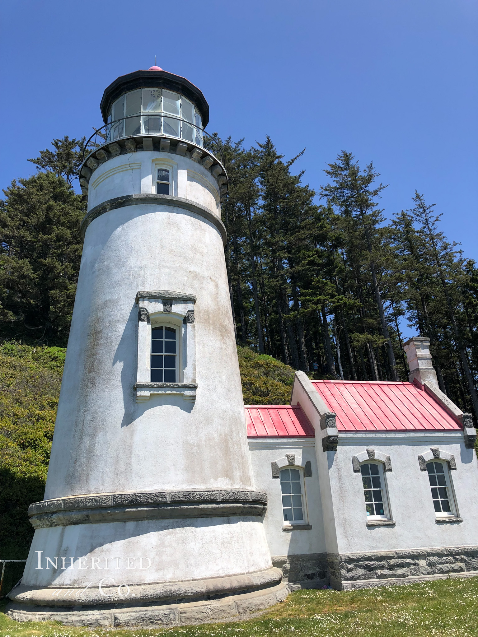 Heceta Head Lighthouse, a must-stop attraction on Napa to Seattle road trip