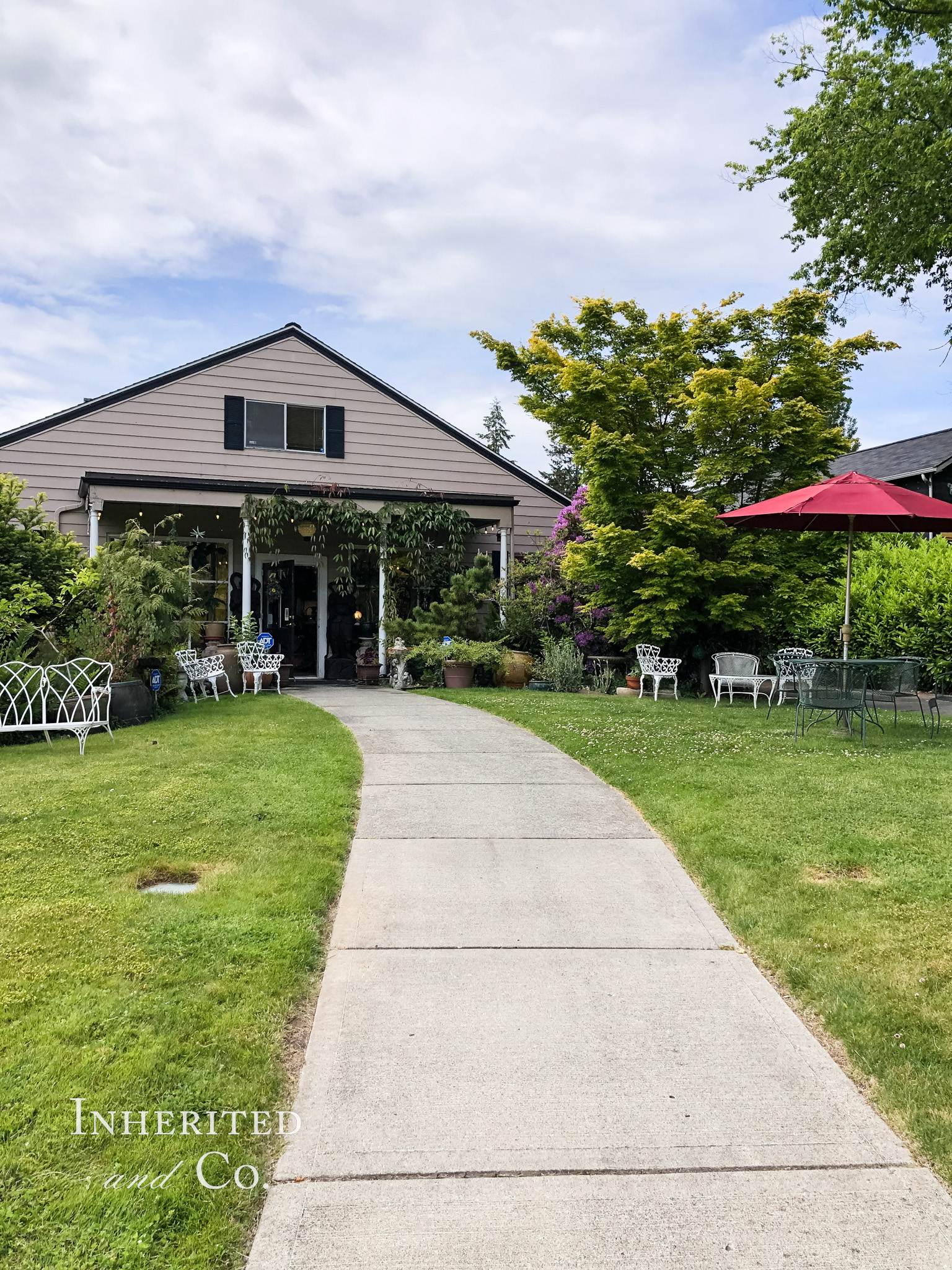 Pastiche Antiques on Bainbridge Island