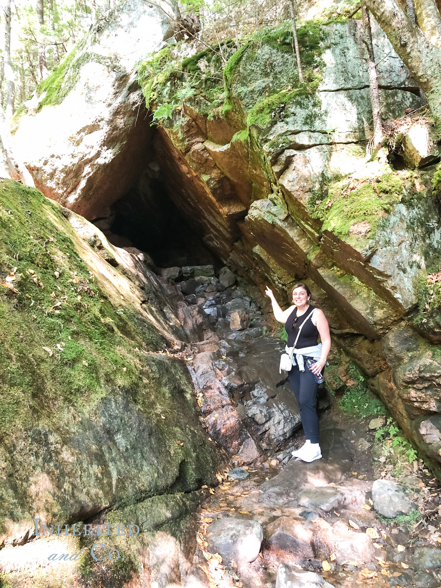 Bear Cave at Flume Gorge