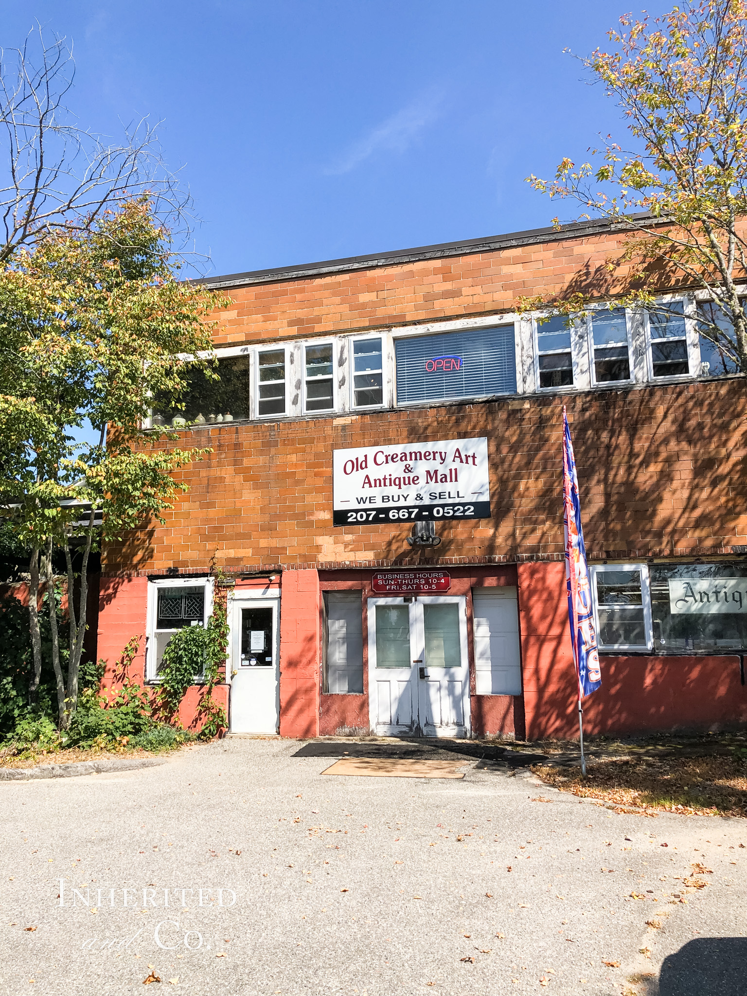 Old Creamery Art & Antique Mall in Ellsworth, Maine